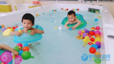 寶寶游泳歡樂多