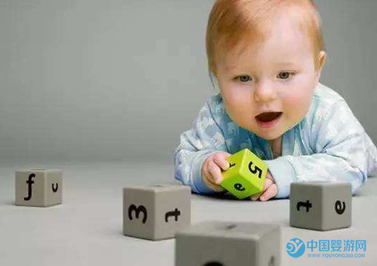 開發(fā)寶寶右腦的方法
