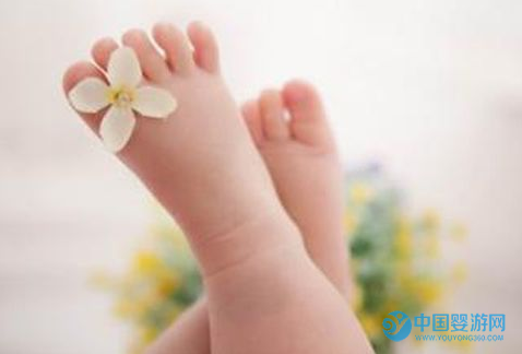 嬰游網(wǎng)帶您正確解讀寶寶藥浴 藥浴的好處有哪些？為什么這么多家長在秋季帶寶寶進行藥浴4