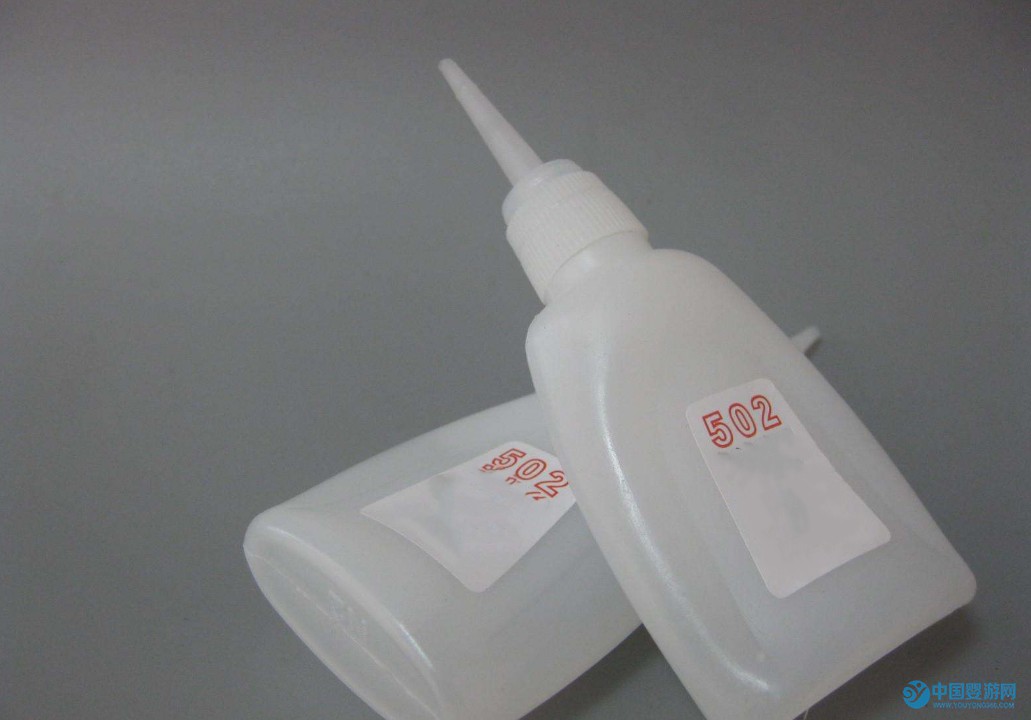 嬰兒游泳圈漏氣用什么補(bǔ)？502可以嗎？修補(bǔ)嬰兒游泳圈的方法 嬰兒游泳圈用什么修補(bǔ)