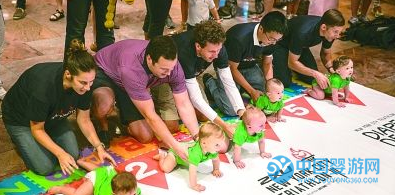 嬰兒游泳館春節(jié)活動怎么做 嬰兒游泳館開店活動 嬰兒游泳館新春活動1