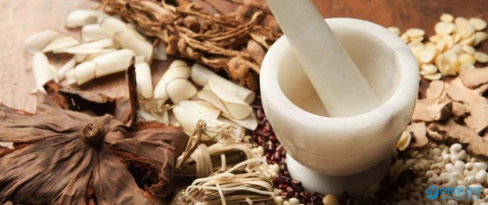 QQ截圖寶寶泡藥浴有什么效果，見效過程看得見 寶寶藥浴的好處 嬰兒藥浴的好處