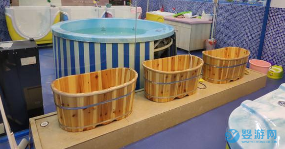 重要通知！藥浴旺季來臨！嬰兒游泳館加入藥浴項目，讓你賺翻天！ 藥浴的優(yōu)勢 游泳館可以加入藥浴嗎 藥浴的效果怎么樣 嬰兒游泳館高收益項目2